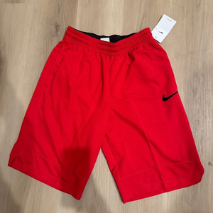NEW Nike men’s‎ Small Red Shorts with Pockets and drawstring